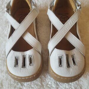 Livie & Luca, girls white shoes